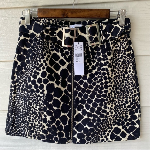 TOPSHOP Giraffe Print Mini Skirt NWT - Picture 2 of 11